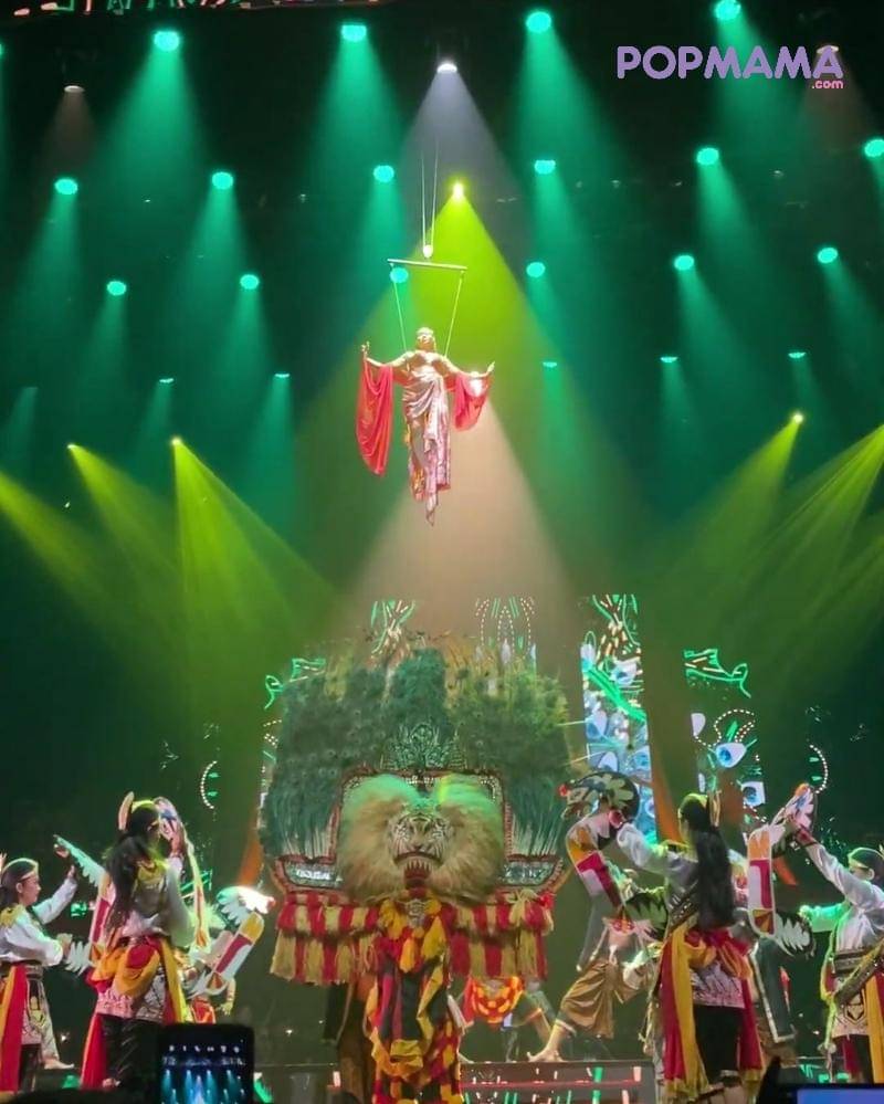 Potret Yura Yunita jadi Putri Jawa Timur saat Pagelaran Sabang Merauke berlangsung pada Jumat (16/8/2024), di JIExpo Theater Jakarta, Jakarta Utara. - Popmama.com/Salsyabila Sukmaningrum